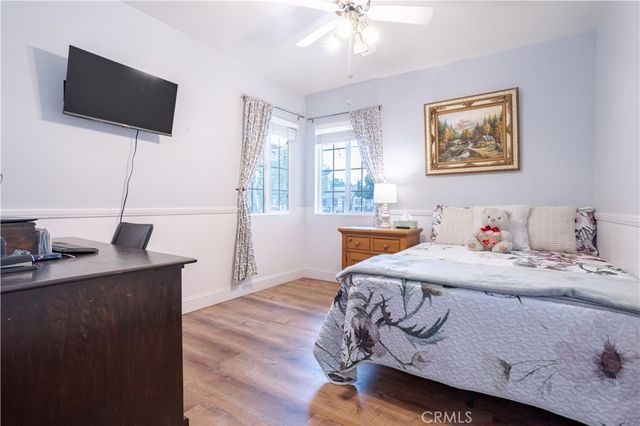 18900 Vincennes St, Northridge, CA 91324