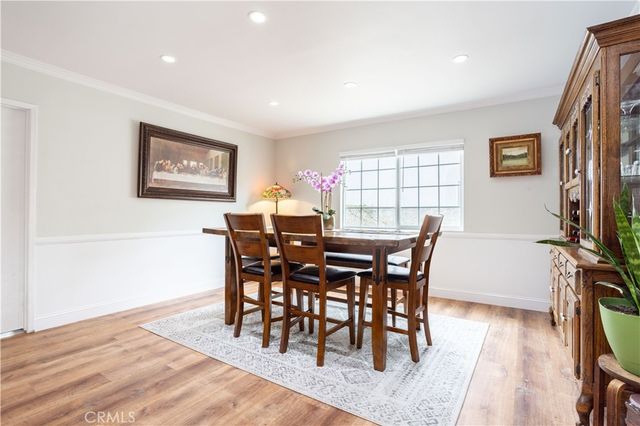 18900 Vincennes St, Northridge, CA 91324