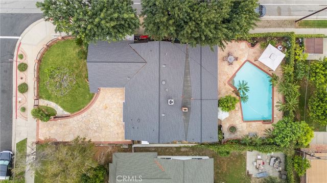 18900 Vincennes St, Northridge, CA 91324