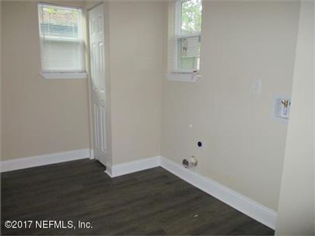 2218 LAMEE Avenue, Jacksonville, FL 32207