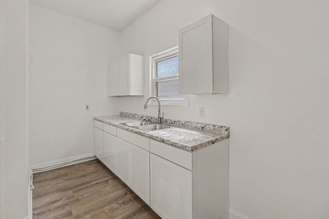1825 Scott Boulevard, Covington, KY 41014