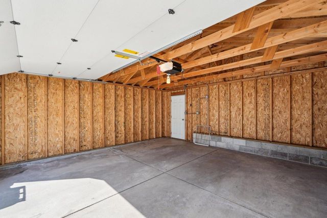 4036 N Stowell AVENUE, Shorewood, WI 53211