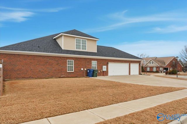 2238 Towne Park Drive SW, Huntsville, AL 35803