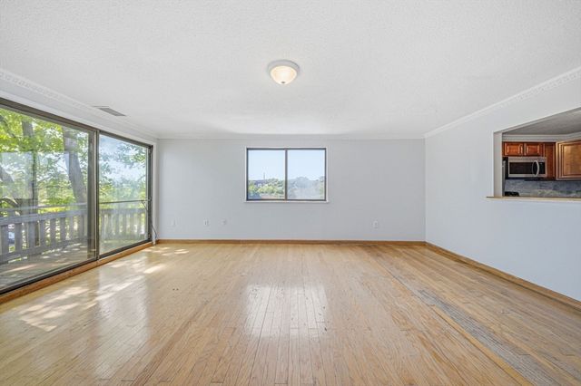 286 Fenno St 1, Revere, MA 02151