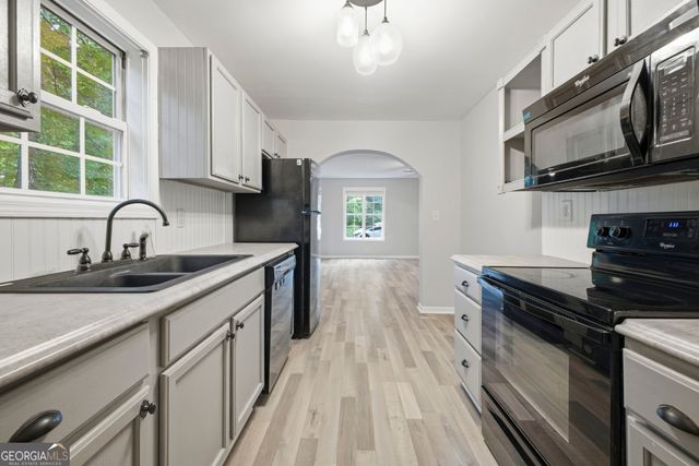 40 Mctier Circle NW, Cartersville, GA 30120