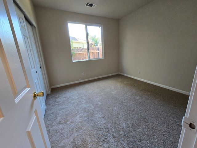 2368 Portola St, West Sacramento, CA 95691