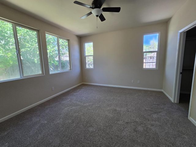 2368 Portola St, West Sacramento, CA 95691