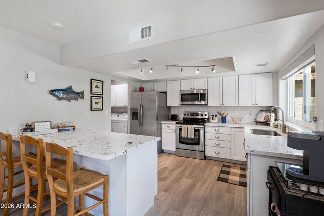 7917 E VIA DE BELLEZA --, Scottsdale, AZ 85258
