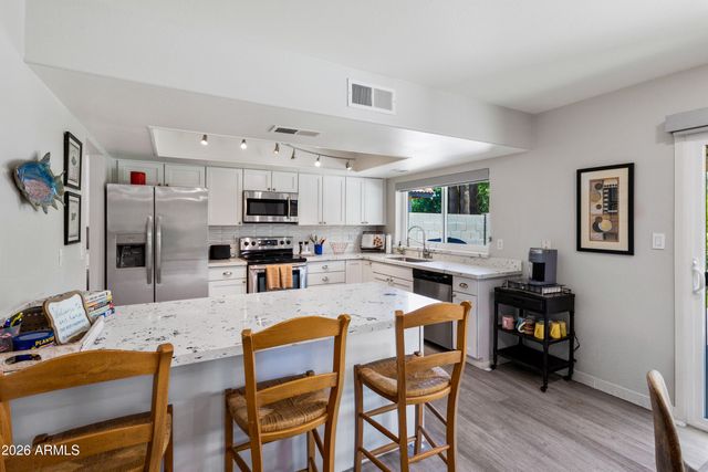 7917 E VIA DE BELLEZA --, Scottsdale, AZ 85258