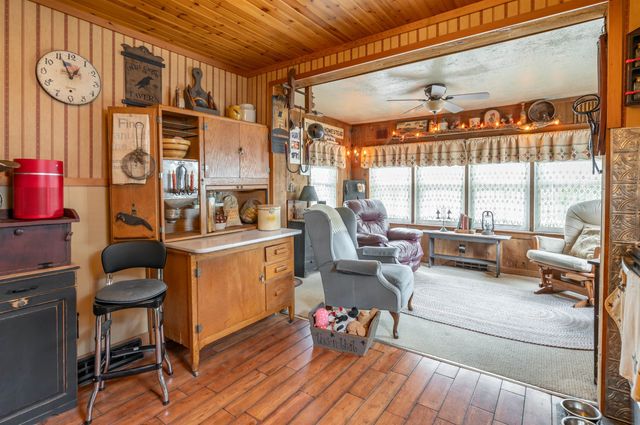 131 Calef Road, Manchester, NH 03102