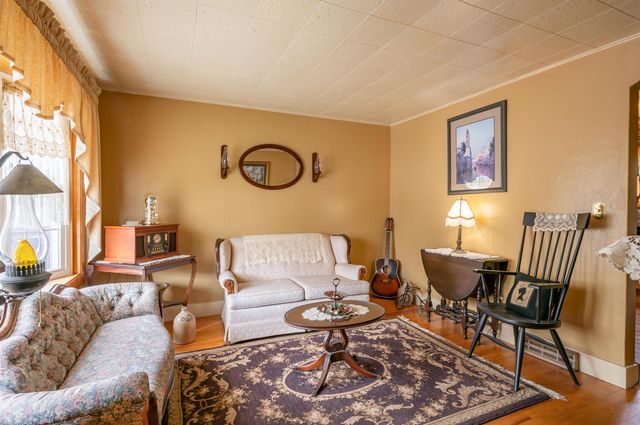 131 Calef Road, Manchester, NH 03102