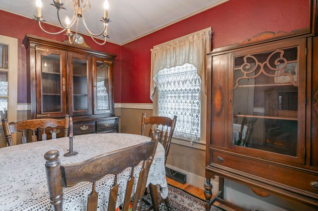 131 Calef Road, Manchester, NH 03102