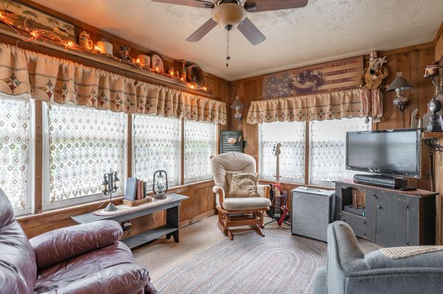 131 Calef Road, Manchester, NH 03102