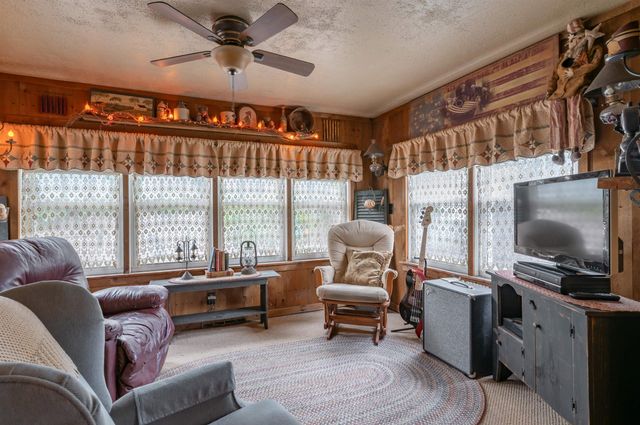 131 Calef Road, Manchester, NH 03102