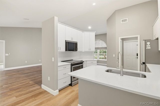 543 N Kinglet Avenue, Hernando, FL 34442