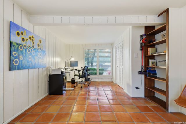 326 Burnside Dr, San Antonio, TX 78209