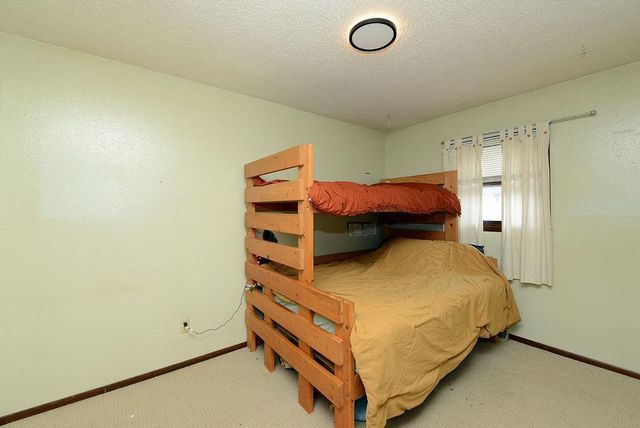 631 7th Avenue E, West Fargo, ND 58078