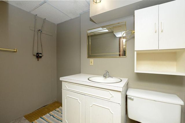 631 7th Avenue E, West Fargo, ND 58078