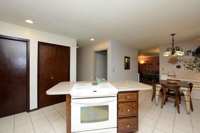 631 7th Avenue E, West Fargo, ND 58078