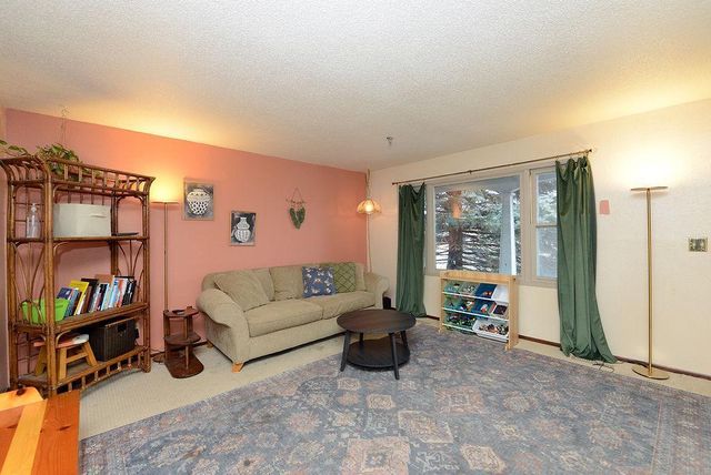 631 7th Avenue E, West Fargo, ND 58078