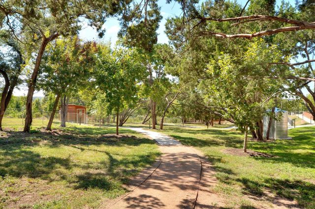 2733 Dulce LN 623, Austin, TX 78704