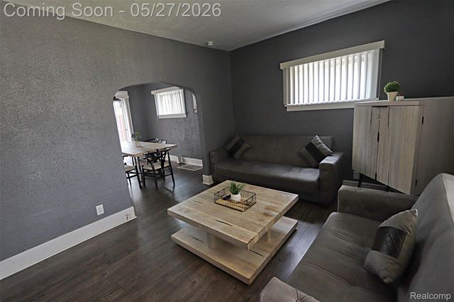 1149 Cambridge Road, Berkley, MI 48072