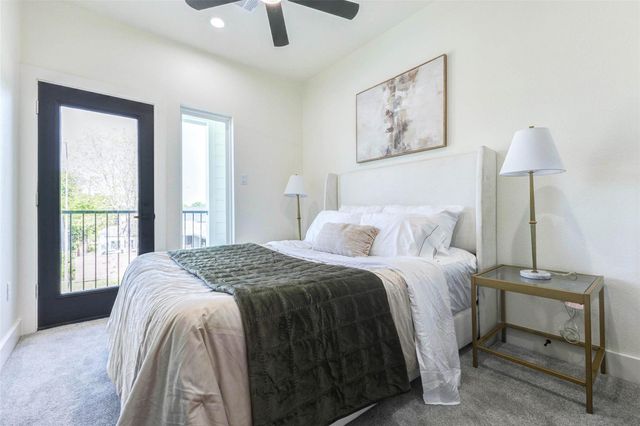 7115 England Street B, Houston, TX 77021