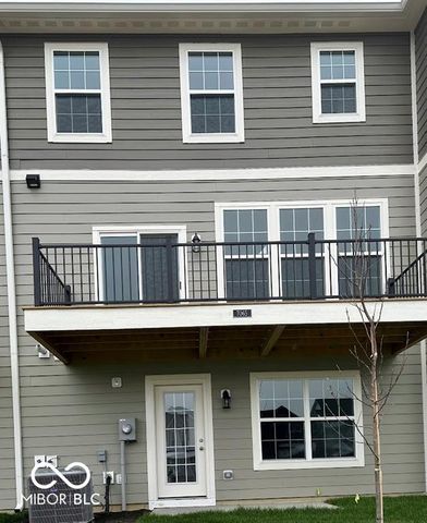 7065 Adalene Lane, Carmel, IN 46033