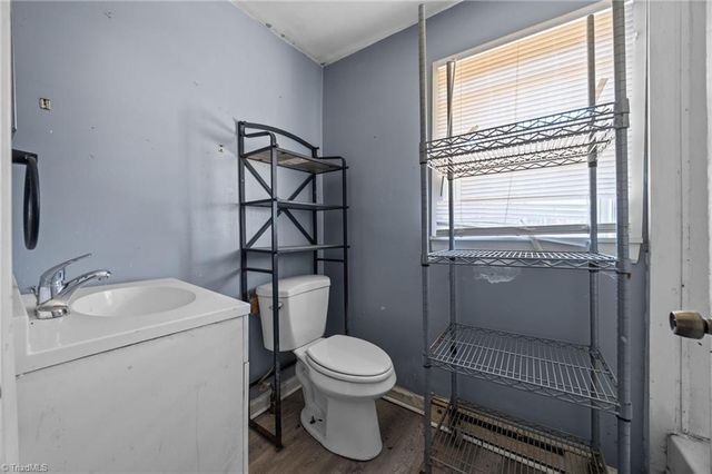 510 Garrett Street, Greensboro, NC 27406