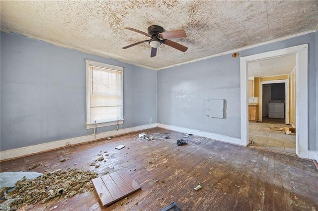 510 Garrett Street, Greensboro, NC 27406