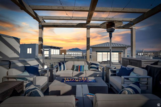 4592 W SCISSOR WAY, South Jordan, UT 84009