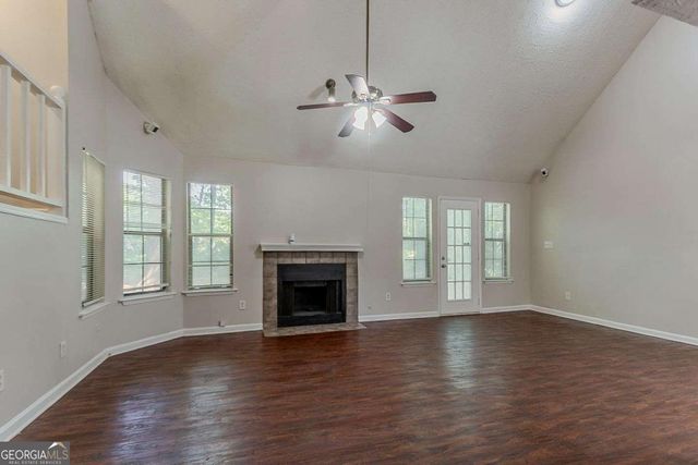 1074 Cherokee Heights, Stone Mountain, GA 30083