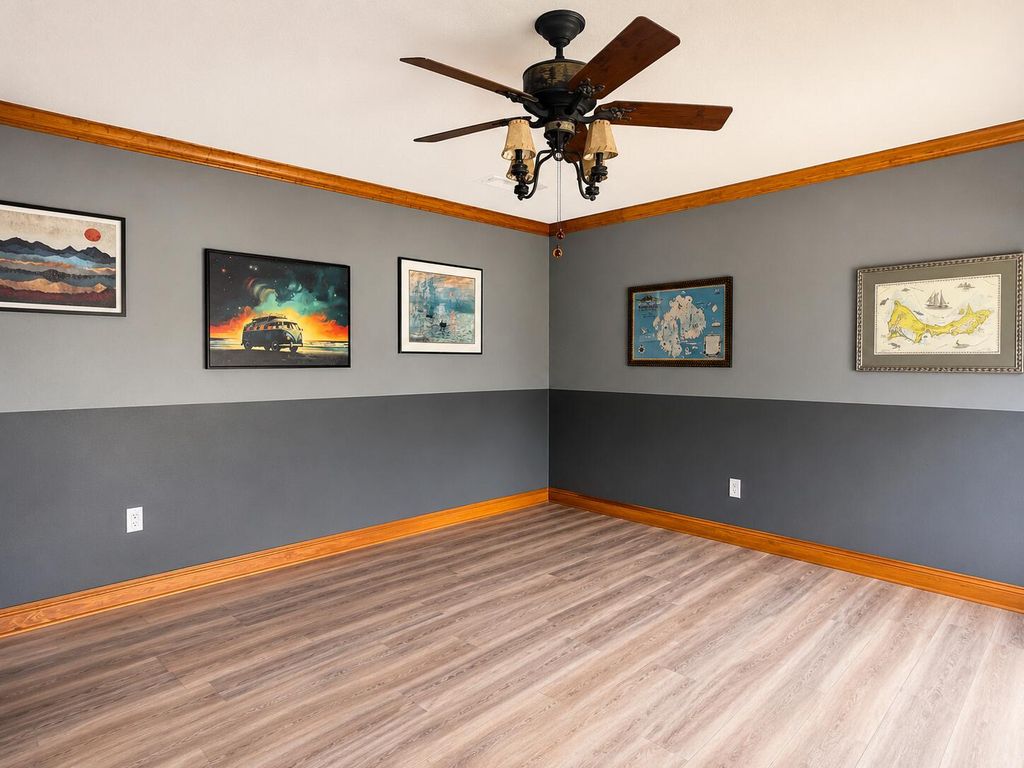 Image 21 of property listing at 5528 Frontier Drive, Crestview, FL 32536