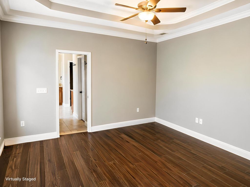 Image 25 of property listing at 5528 Frontier Drive, Crestview, FL 32536