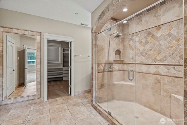 135 N 50th Avenue, Longview, WA 98632