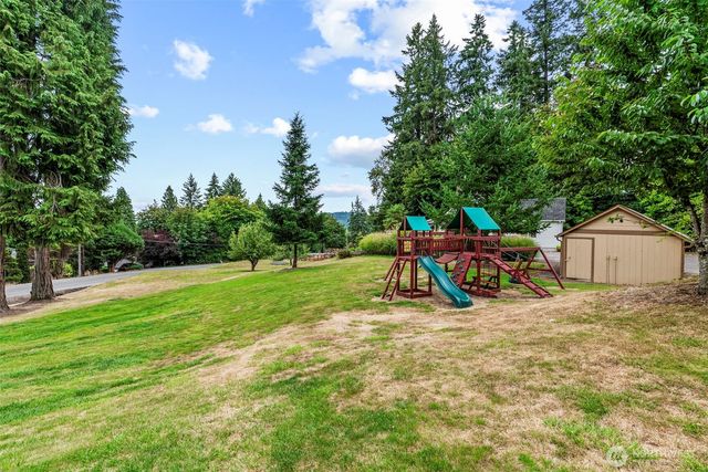 135 N 50th Avenue, Longview, WA 98632