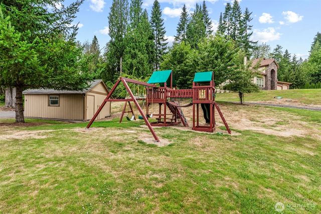 135 N 50th Avenue, Longview, WA 98632