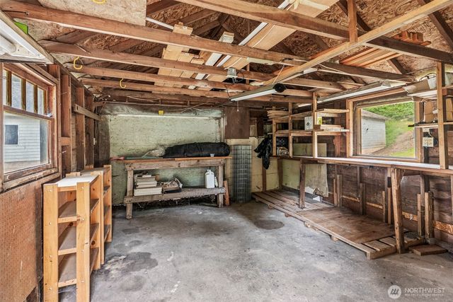 135 N 50th Avenue, Longview, WA 98632