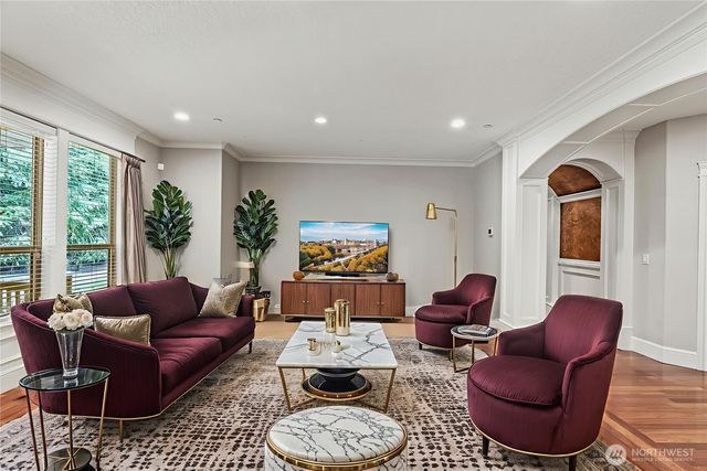 135 N 50th Avenue, Longview, WA 98632