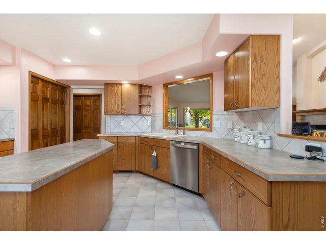 2238 Breckenridge Dr, Berthoud, CO 80513