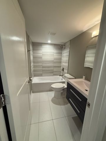 4052 N Olcott Avenue, Norridge, IL 60706