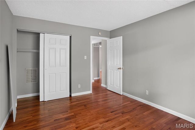 6315 Coventry Drive, St Louis, MO 63033