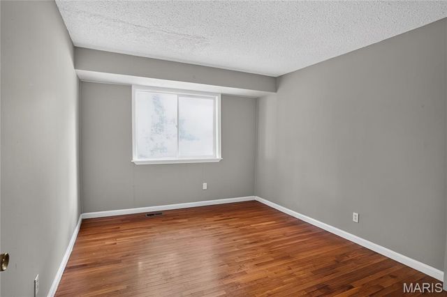 6315 Coventry Drive, St Louis, MO 63033
