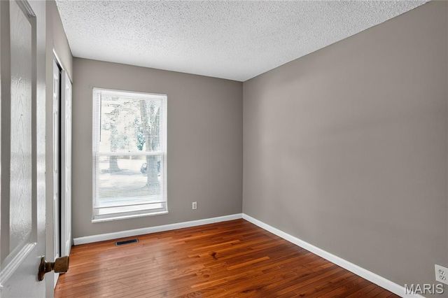 6315 Coventry Drive, St Louis, MO 63033