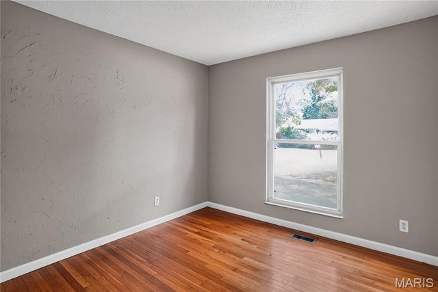 6315 Coventry Drive, St Louis, MO 63033