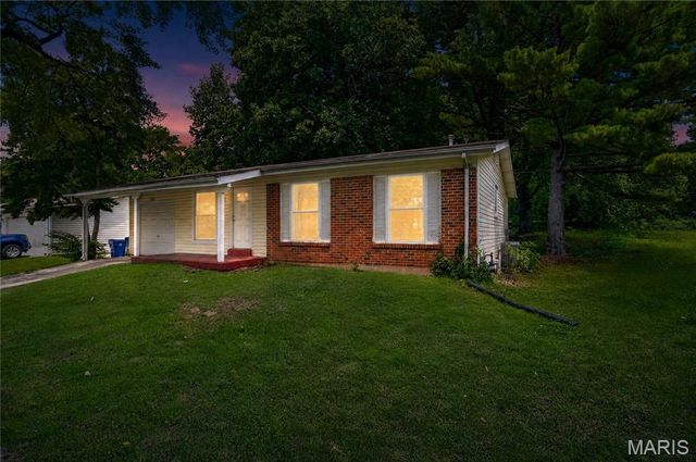 6315 Coventry Drive, St Louis, MO 63033