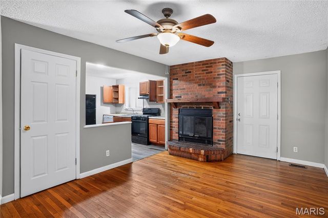 6315 Coventry Drive, St Louis, MO 63033