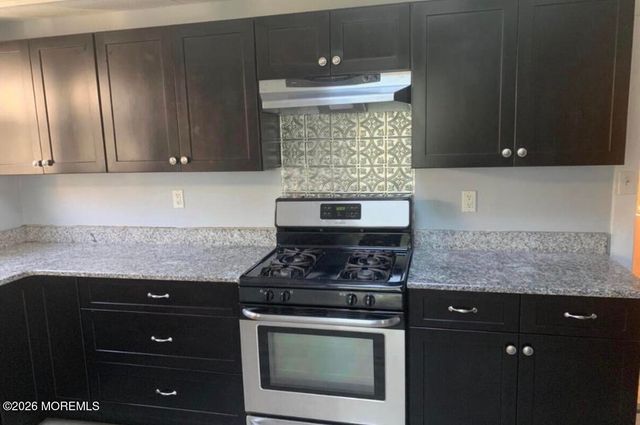 95 N 5th Avenue, Long Branch, NJ 07740