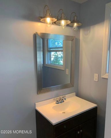 95 N 5th Avenue, Long Branch, NJ 07740