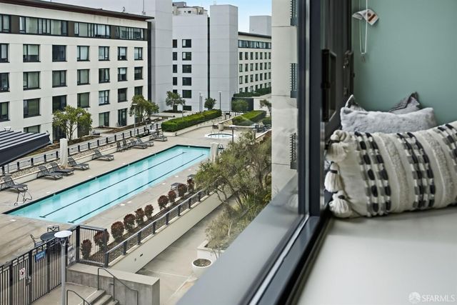 250 King Street 722, San Francisco, CA 94107